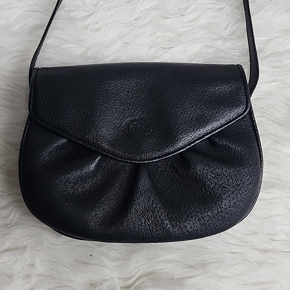 Handbags - Gucci black crossbody